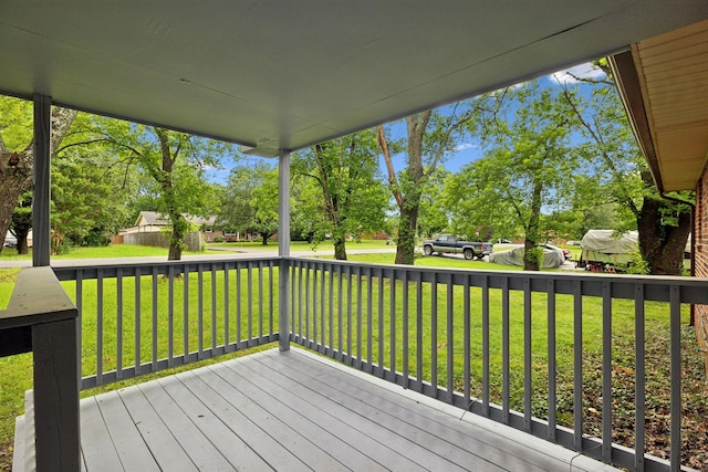 120 Johns St, La Vergne, TN 37086 - deck with a lawn