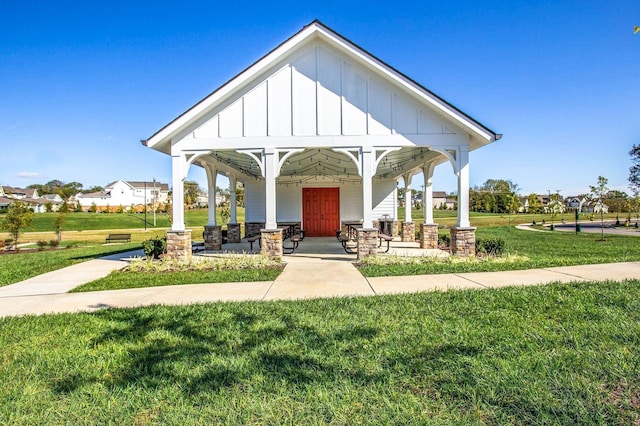 3023 Moultrie Cir, Franklin, TN 37064 - view of property's community with a yard