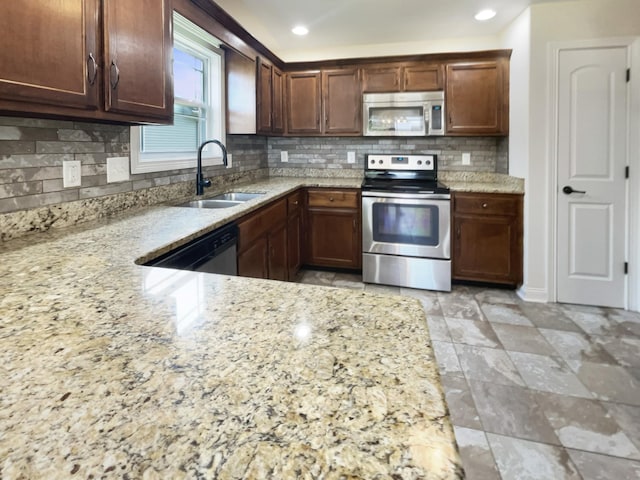 1761 Spring Haven Dr, Clarksville, TN 37042 - photo 6