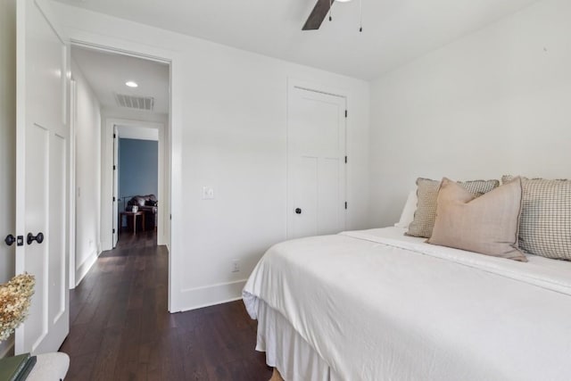 4034 Merryman Ln, Murfreesboro, TN 37127 - bedroom featuring hardwood / wood-style floors, baseboards, a closet, ceiling fan, and recessed lighting