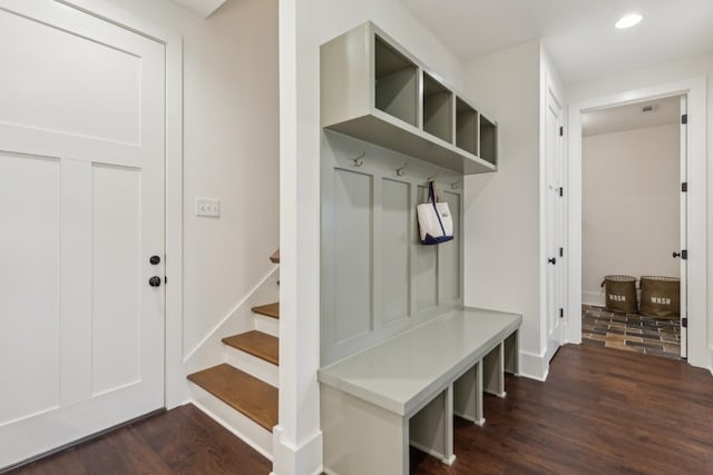 4034 Merryman Ln, Murfreesboro, TN 37127 - mudroom featuring dark wood-type flooring, recessed lighting, and baseboards