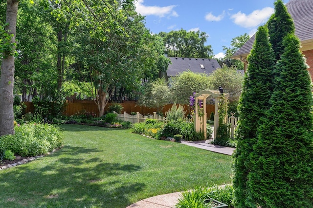 906 Knight Cir, Murfreesboro, TN 37129 - view of yard