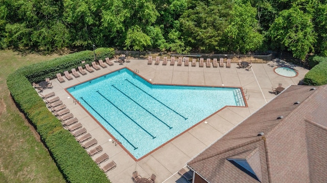 1120 Banbury Ln, Brentwood, TN 37027 - community pool featuring a patio
