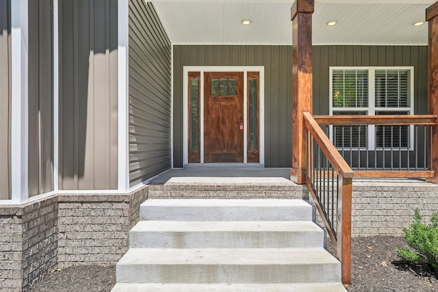1373 Southside Rd, Southside, TN 37171 - doorway to property with a porch