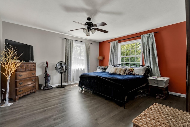 1430 Blythe Ferry Rd NE, Cleveland, TN 37312 - bedroom with wood finished floors, baseboards, and ceiling fan
