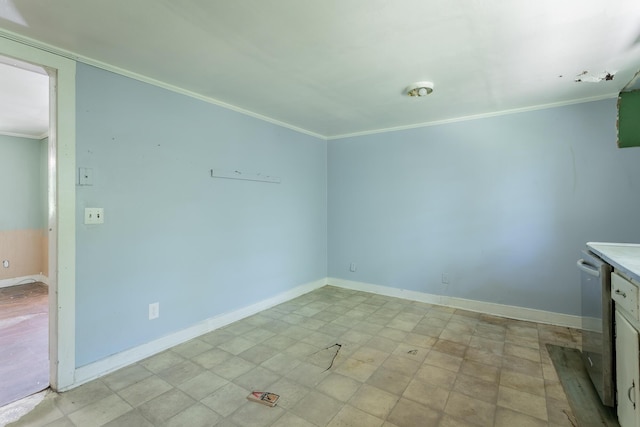 117 Westbrook Ave, Soddy Daisy, TN 37379 - empty room featuring ornamental molding and baseboards