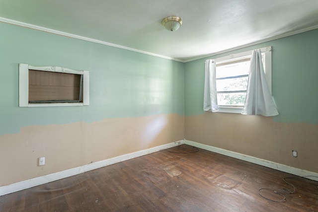 117 Westbrook Ave, Soddy Daisy, TN 37379 - empty room featuring baseboards, wood finished floors, and ornamental molding