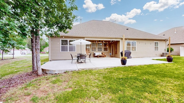 6614 Floral Ct, Murfreesboro, TN 37128 - back of house with a yard and a patio