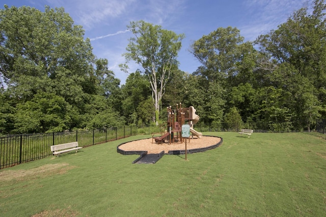 6614 Floral Ct, Murfreesboro, TN 37128 - view of yard