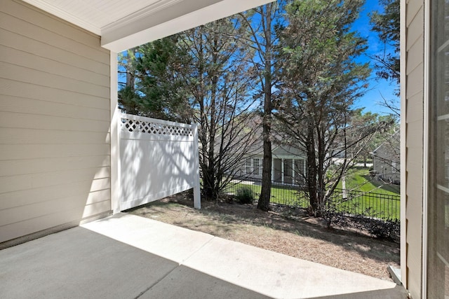 347 Blockade Ln, Mount Juliet, TN 37122 - view of patio / terrace