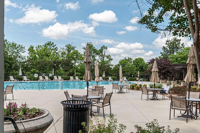 347 Blockade Ln, Mount Juliet, TN 37122 - community pool featuring a patio