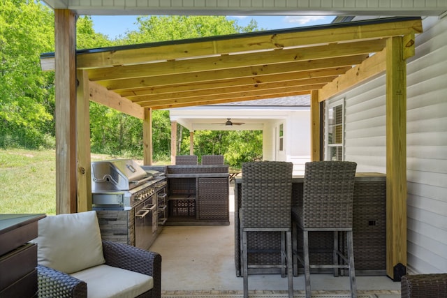 8035 Auburntown Rd, Auburntown, TN 37016 - view of patio featuring a ceiling fan