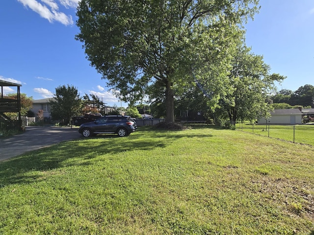 4548 Andrew Jackson Pkwy, Hermitage, TN 37076 - view of yard