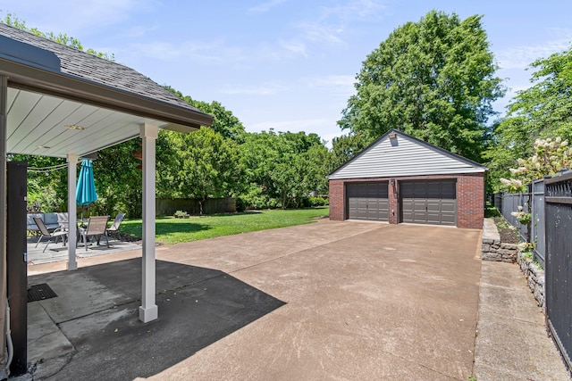 1135 Riverwood Dr, Nashville, TN 37216 - view of detached garage