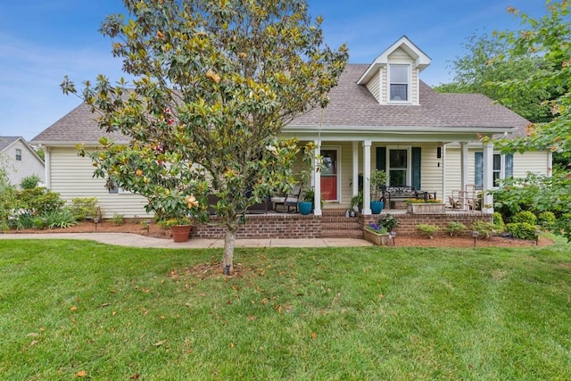 3130 Valley Bend Rd, Murfreesboro, TN 37129 - cape cod-style house with a porch, a front yard, and roof with shingles