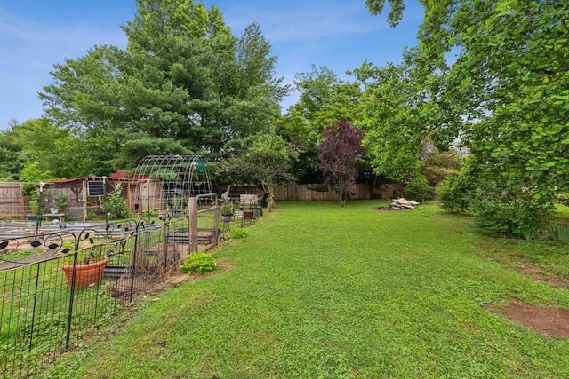 3130 Valley Bend Rd, Murfreesboro, TN 37129 - view of yard with a vegetable garden and view of scattered trees
