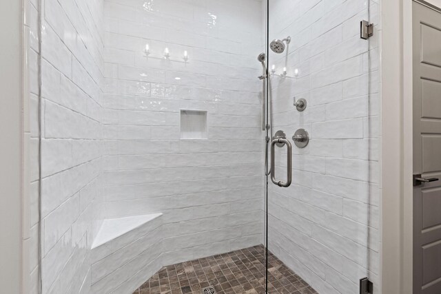 5509 Urbandale Ave, Nashville, TN 37209 - bathroom featuring a stall shower