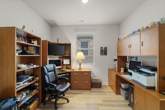 503 Gingerwood Ln, Hendersonville, TN 37075 - home office featuring light wood finished floors