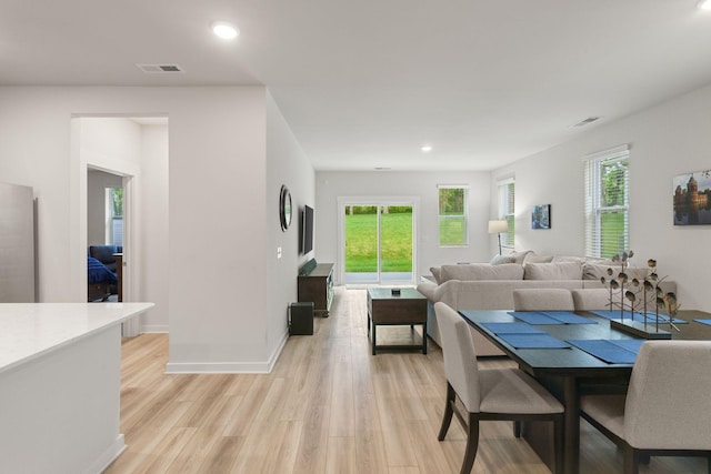 503 Gingerwood Ln, Hendersonville, TN 37075 - dining room with light wood-style flooring, recessed lighting, and baseboards