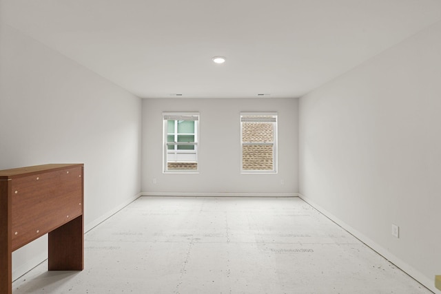 503 Gingerwood Ln, Hendersonville, TN 37075 - empty room featuring baseboards and recessed lighting