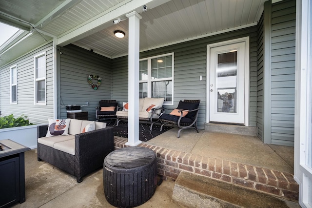 4526 Culpepper Cir, Murfreesboro, TN 37129 - covered porch with an outdoor hangout area