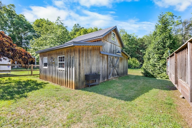 346 Lynnford Dr, Murfreesboro, TN 37128 - view of barn