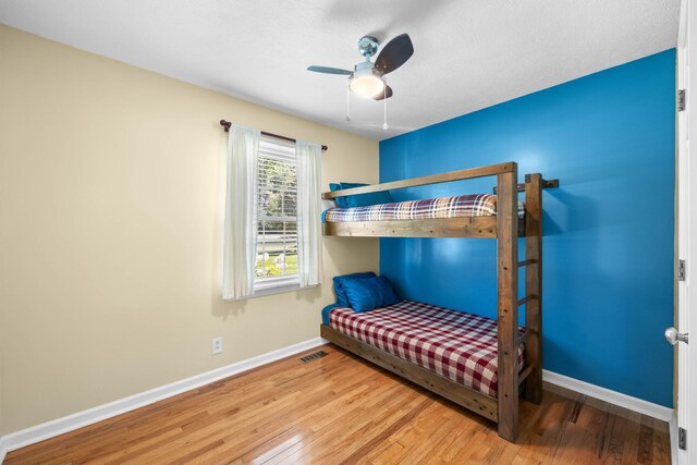 346 Lynnford Dr, Murfreesboro, TN 37128 - bedroom with baseboards, wood finished floors, and ceiling fan