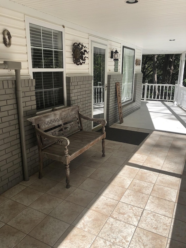 470 Askin Ln, Baxter, TN 38544 - view of porch