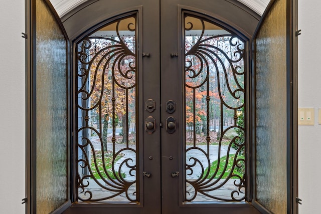 697 N Stewart Ln, Rising Fawn, GA 30738 - detailed view of french doors