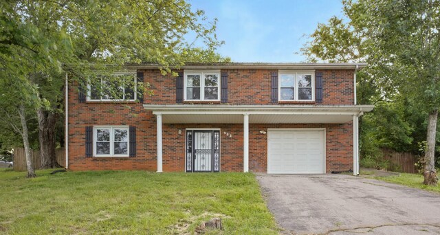 902 Dominion Dr, Clarksville, TN 37042 - photo 1