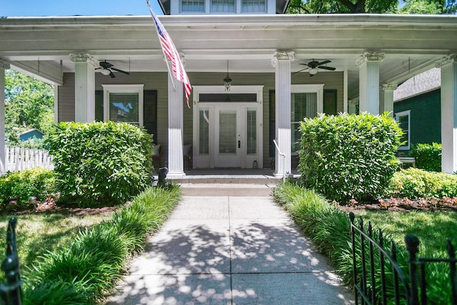 712 W Main St, Franklin, TN 37064 - property entrance featuring a ceiling fan and a porch