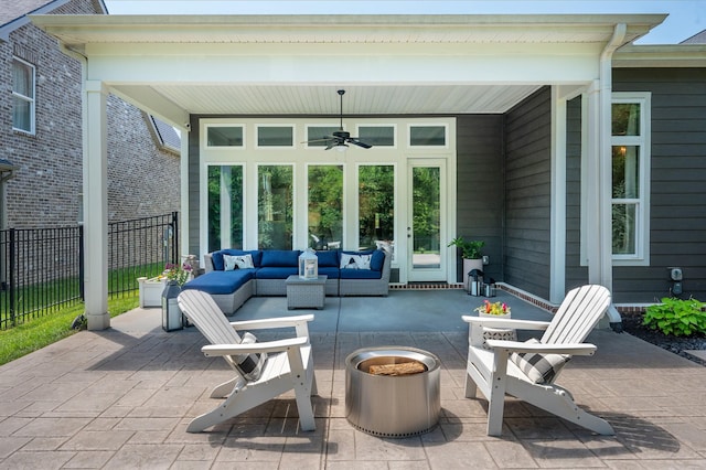 894 Plowson Rd, Mount Juliet, TN 37122 - view of patio / terrace featuring a ceiling fan and an outdoor hangout area
