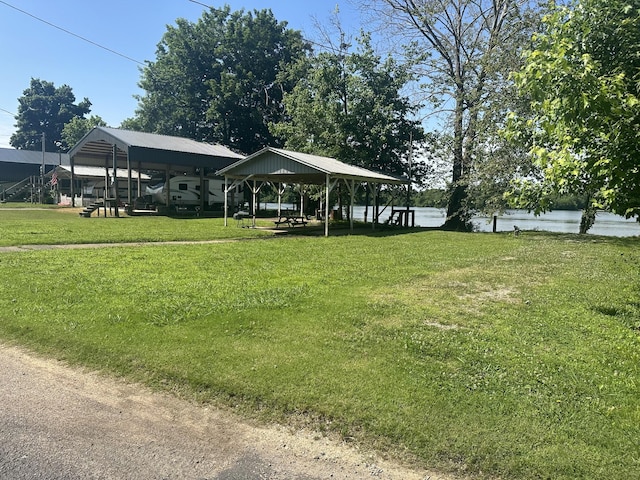 639 River Rd, Clifton, TN 38425