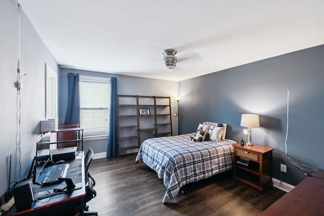 743 Burgess Dr, Goodlettsville, TN 37072 - bedroom featuring wood finished floors, an office area, baseboards, and ceiling fan