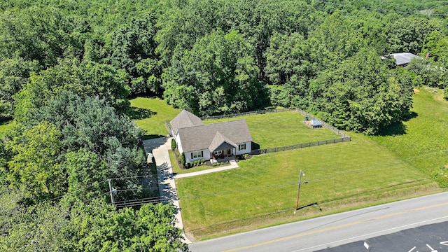 600 S Tunnel Rd, Gallatin, TN 37066 - aerial view of property and surrounding area featuring a forest