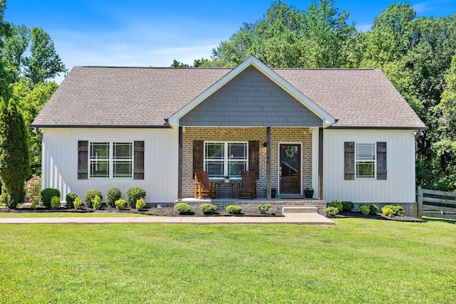 600 S Tunnel Rd, Gallatin, TN 37066 - view of front of house featuring a porch and roof with shingles