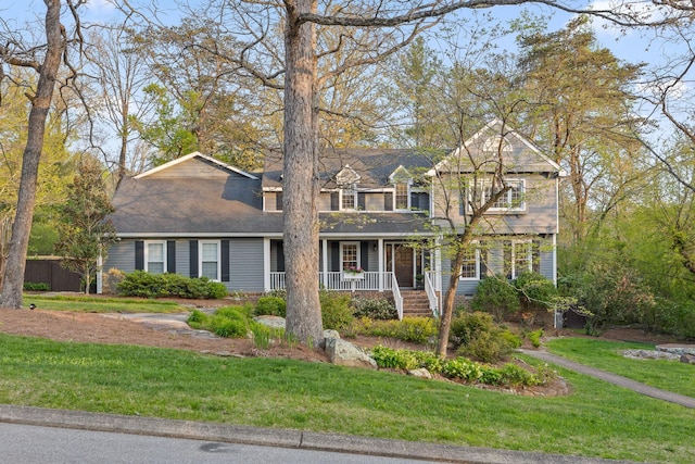 18 Whispering Pines Dr, Signal Mountain, TN 37377 - traditional-style home with a porch and a front yard