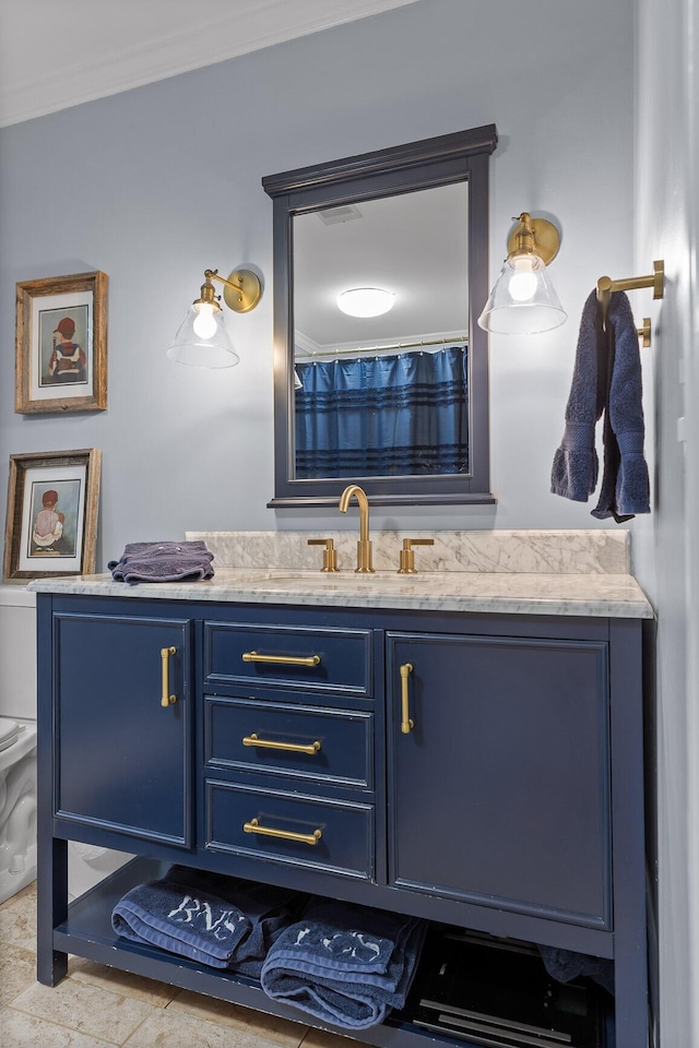 18 Whispering Pines Dr, Signal Mountain, TN 37377 - full bath with vanity, crown molding, and toilet