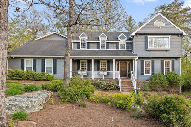 18 Whispering Pines Dr, Signal Mountain, TN 37377 - view of front of home with a porch and a shingled roof