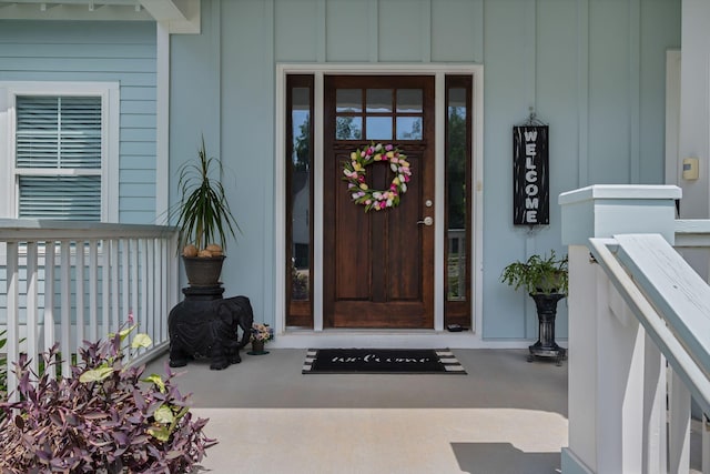 7112 Pepper Tree Cir, Fairview, TN 37062 - entrance to property featuring board and batten siding and a porch