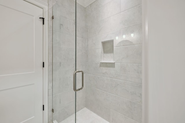 304 Berry Cir, Franklin, TN 37064 - full bathroom featuring a stall shower