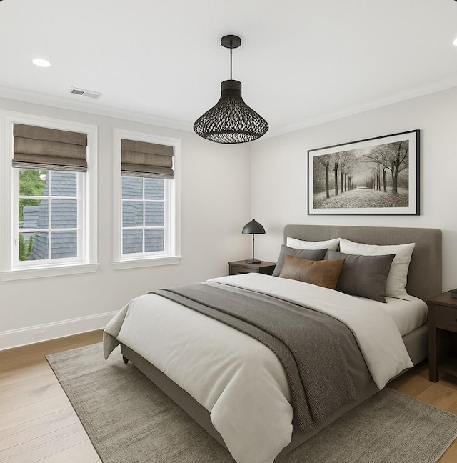 304 Berry Cir, Franklin, TN 37064 - bedroom featuring wood finished floors, recessed lighting, and baseboards