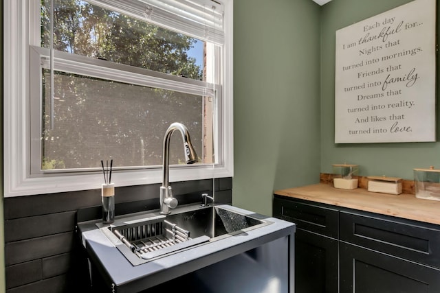 1800 Old Highway 52, Lafayette, TN 37083 - kitchen with a sink, dark cabinets, and light countertops