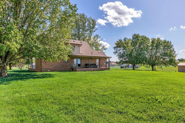 1800 Old Highway 52, Lafayette, TN 37083 - view of green lawn