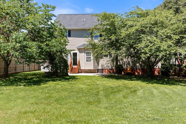 2905 Burtonwood Dr, Spring Hill, TN 37174 - rear view of property featuring entry steps