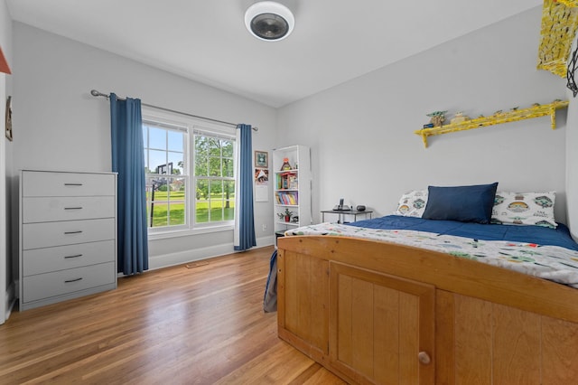 1417 Guill Rd, Mount Juliet, TN 37122 - bedroom with light wood finished floors and baseboards