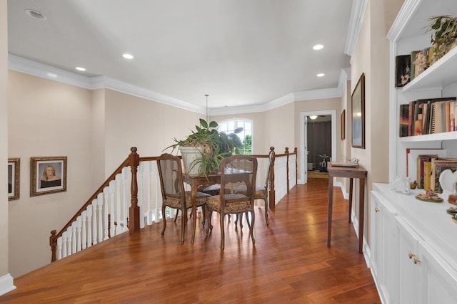 3285 Blazer Rd, Franklin, TN 37064 - dining area with dark wood finished floors, baseboards, recessed lighting, and crown molding
