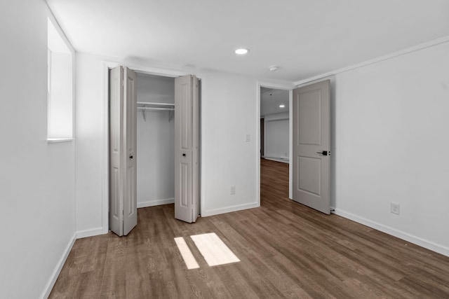 104 Dolphus Dr, Hendersonville, TN 37075 - unfurnished bedroom with wood finished floors, baseboards, recessed lighting, and a closet