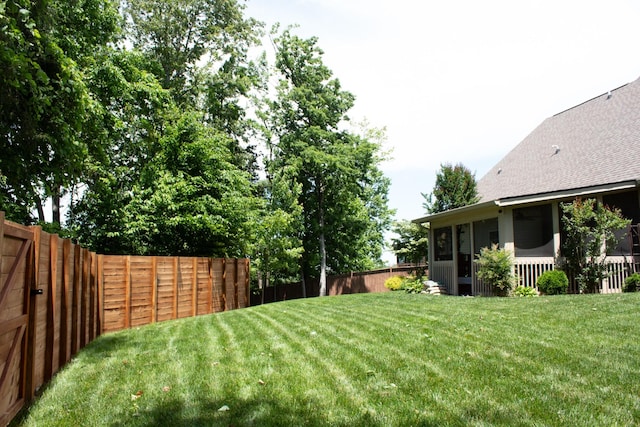 173 Tulip Grove Pt, Hermitage, TN 37076 - view of yard with a sunroom