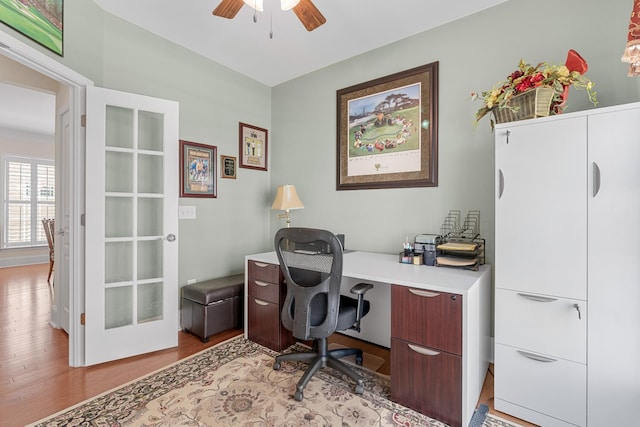 565 Scout Dr, Mount Juliet, TN 37122 - office area featuring wood finished floors and a ceiling fan